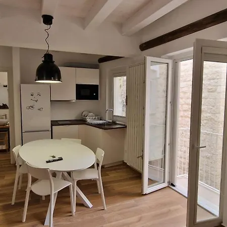 Corte San Pietro -apartments 度假居 *