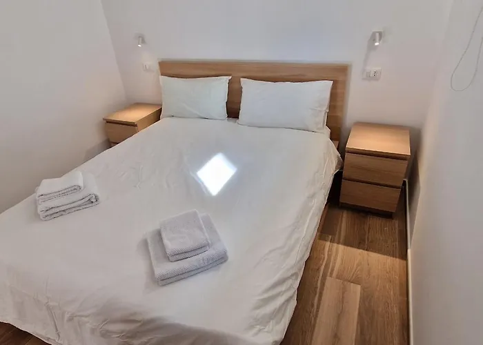 בית נופש Corte San Pietro -apartments מולפטה